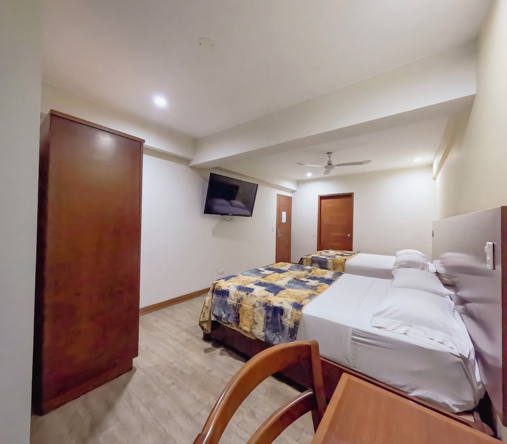 Hotel Esencia Suites 11/49