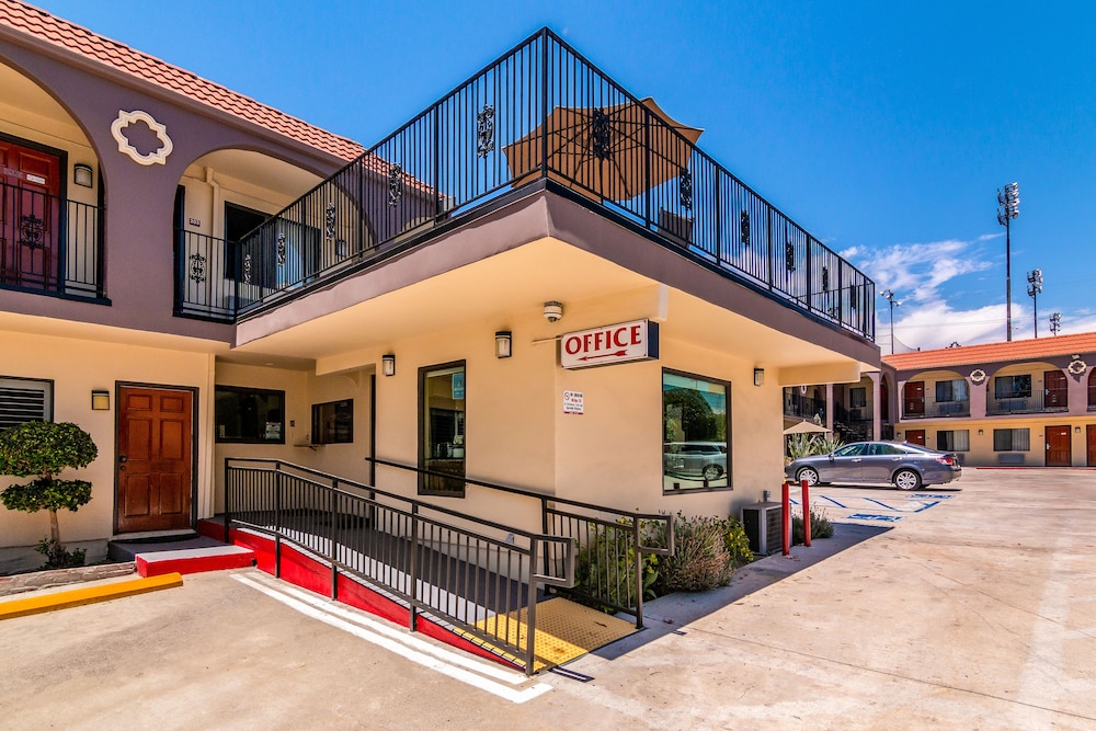 Glenridge Inn Glendale Pasadena 6/33