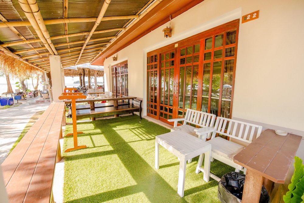 Banana Beach Resort 9/34