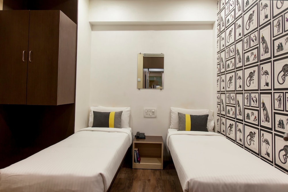 Male Dorm, Shared, Single Bed