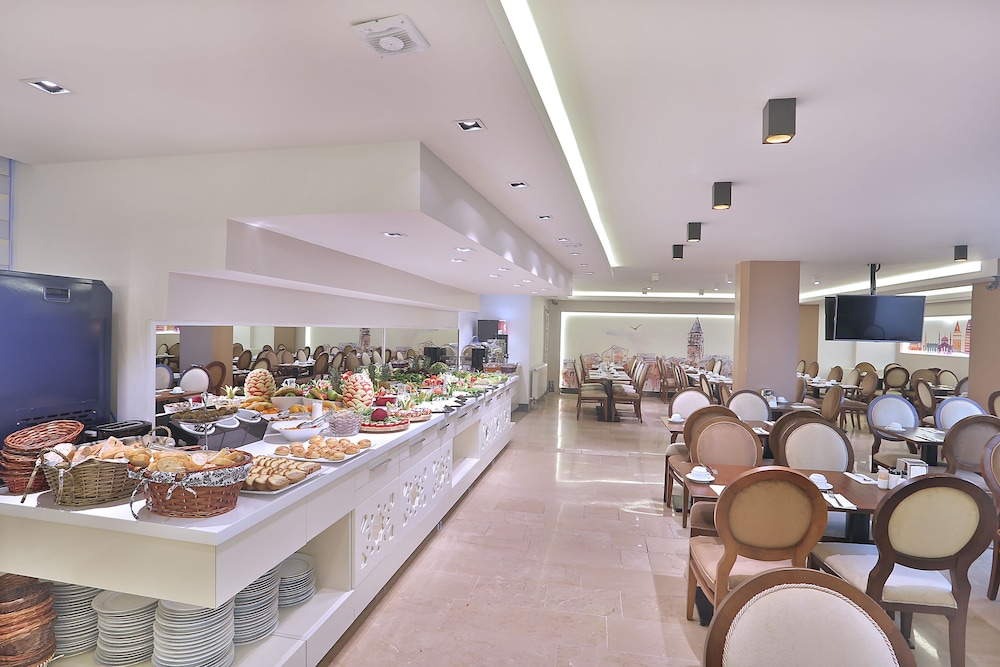 Grand Sagcanlar Hotel 65/69