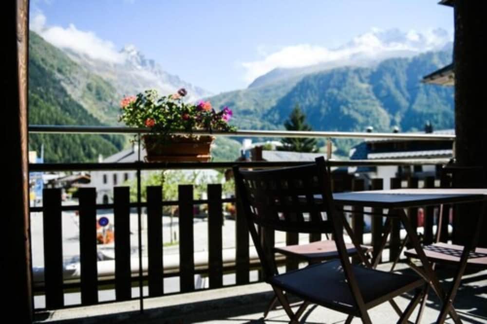 Hotel Le Dahu 33/38