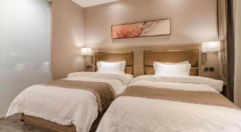 Jinjiang Metropolo Hotel (Qingdao Xinduxin Shuangshan Metro Station) 20/58