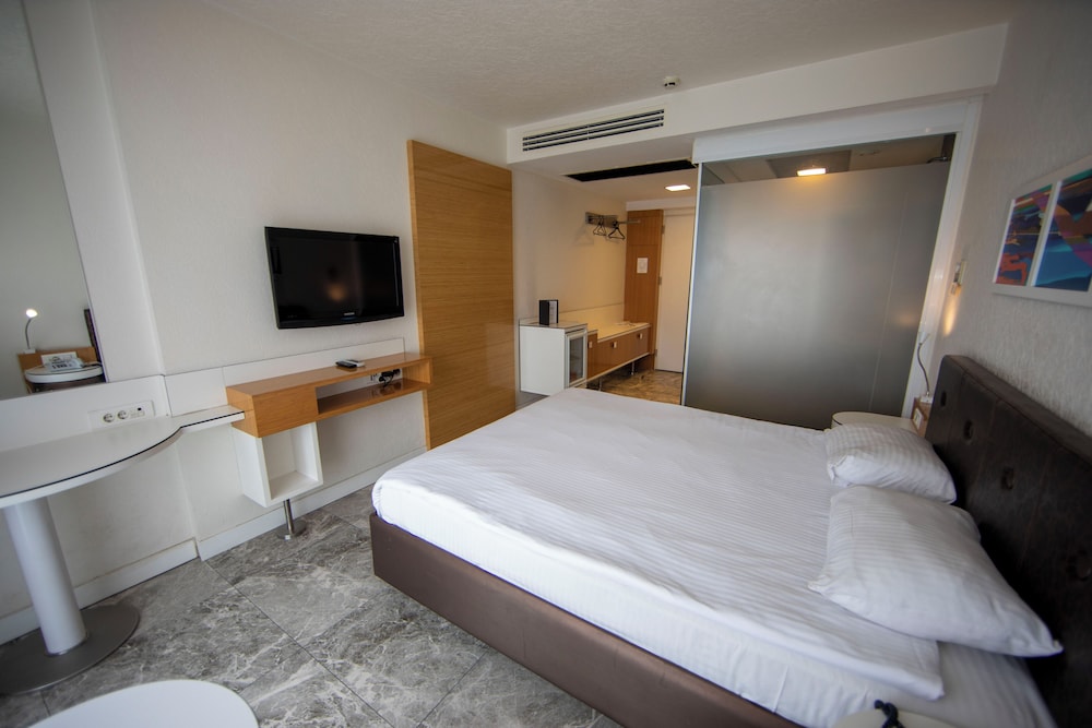 No 19 Boutique Hotel 27/69