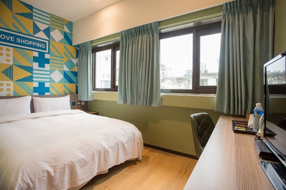 STANDARD, DOUBLE BED