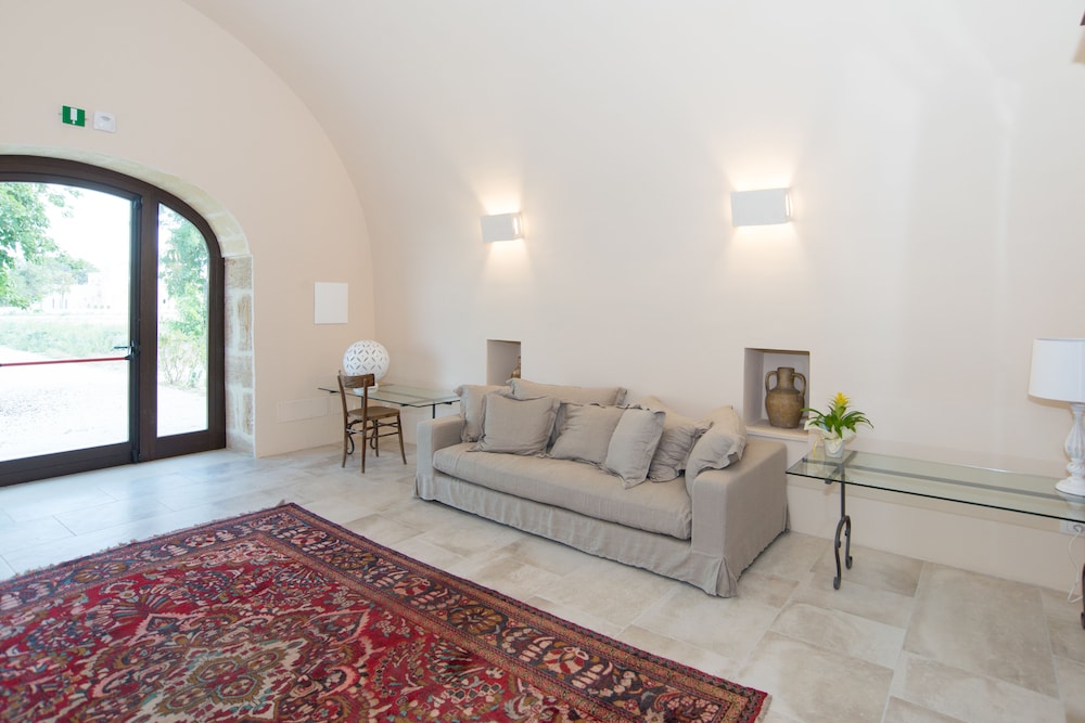 Masseria Fontana Di Vite 39/63