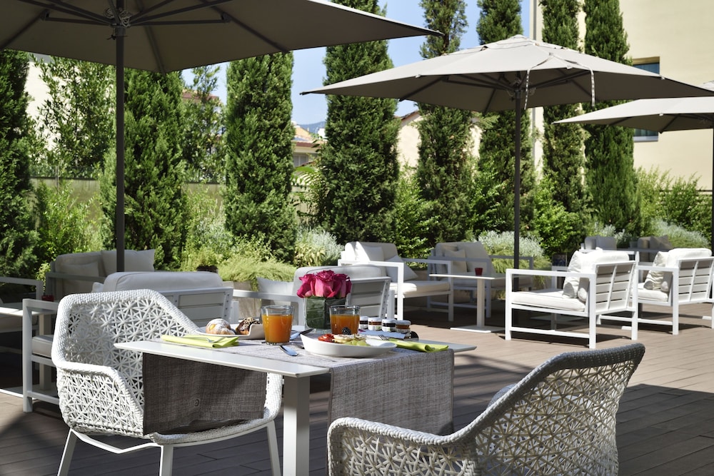 Glance Hotel In Florence 53/70