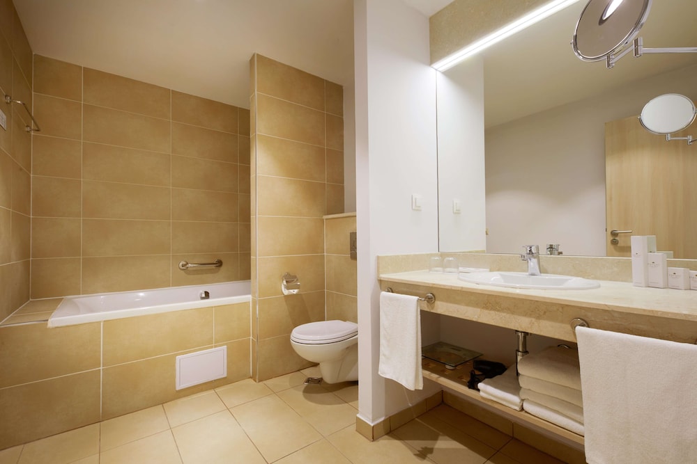 Alua Sunny Beach Resort & Spa 66/66
