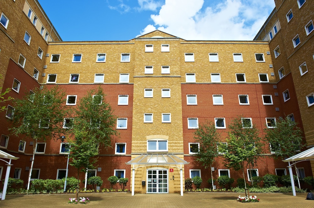 Great Dover Street Apartments 1/23