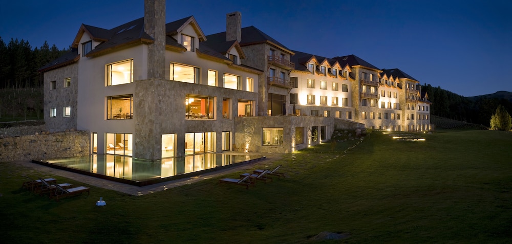 Loi Suites Chapelco Hotel 65/68