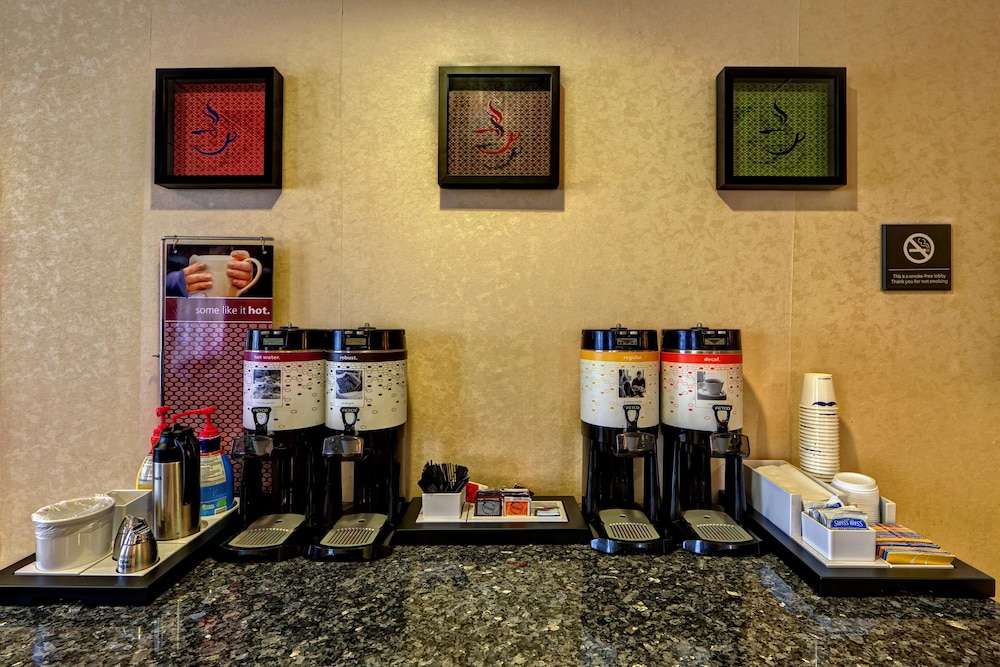 Hampton Inn Manning 35/37