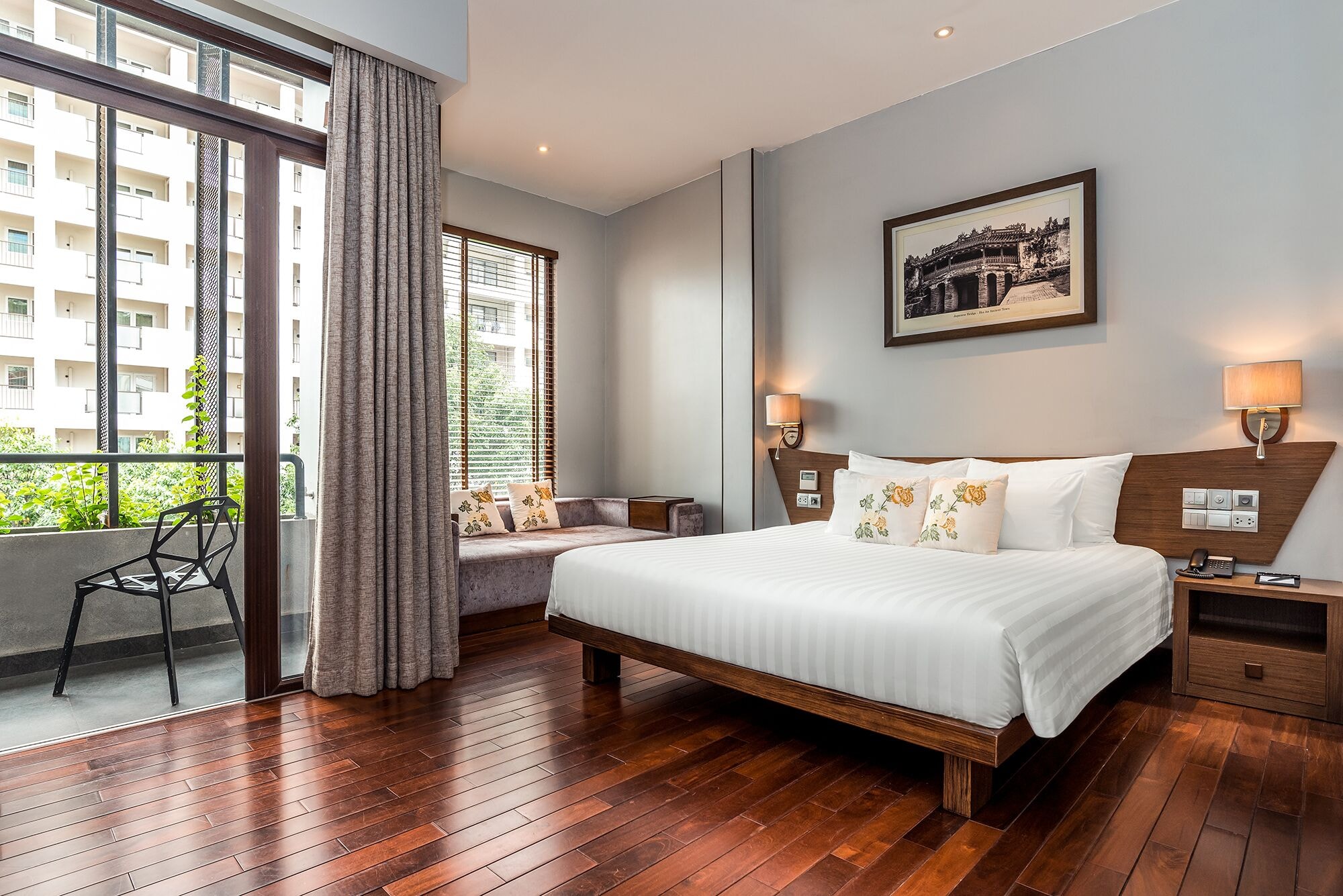 SANCTUARY, EXECUTIVE, DOUBLE BED