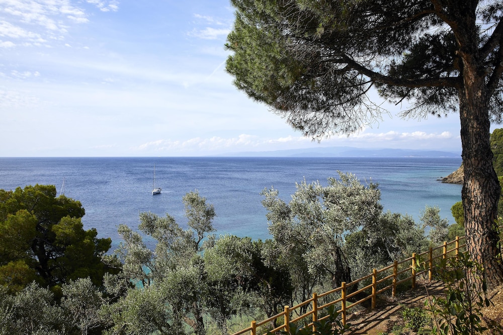 Elivi Skiathos 34/50