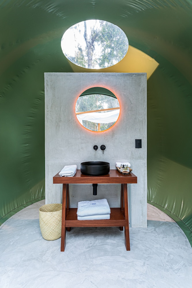 Oom Bubble Boutique Riviera Cancun - Adults Only 2/50