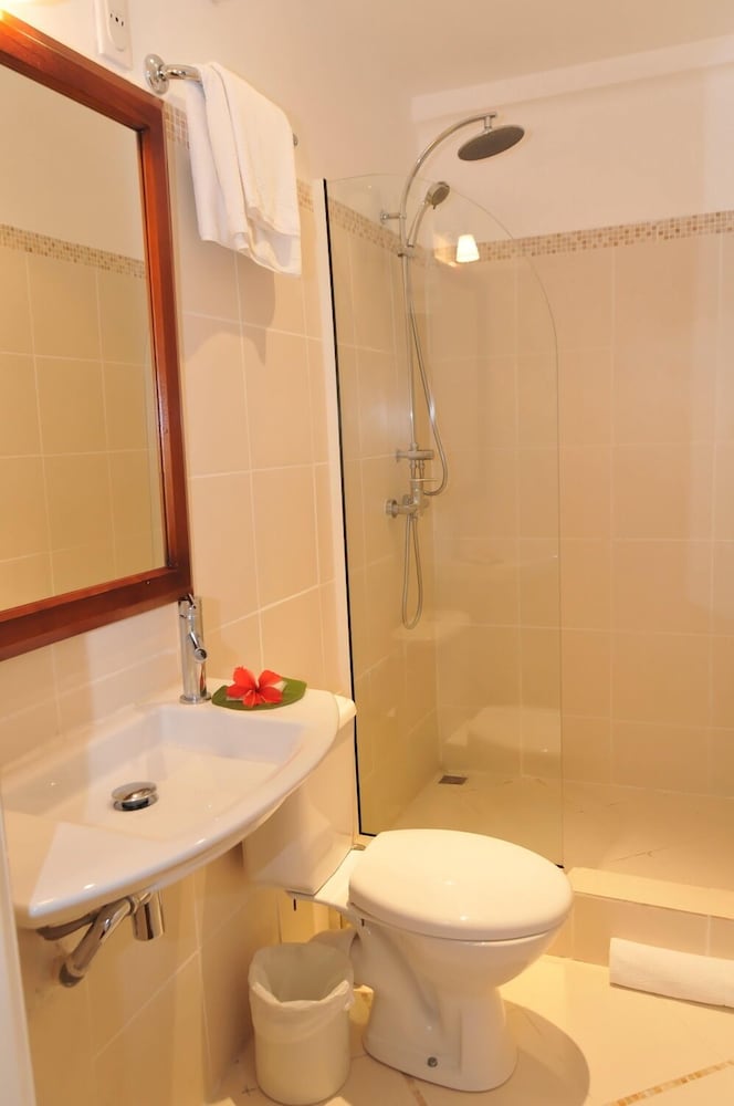 L Imperatrice Hotel 48/53
