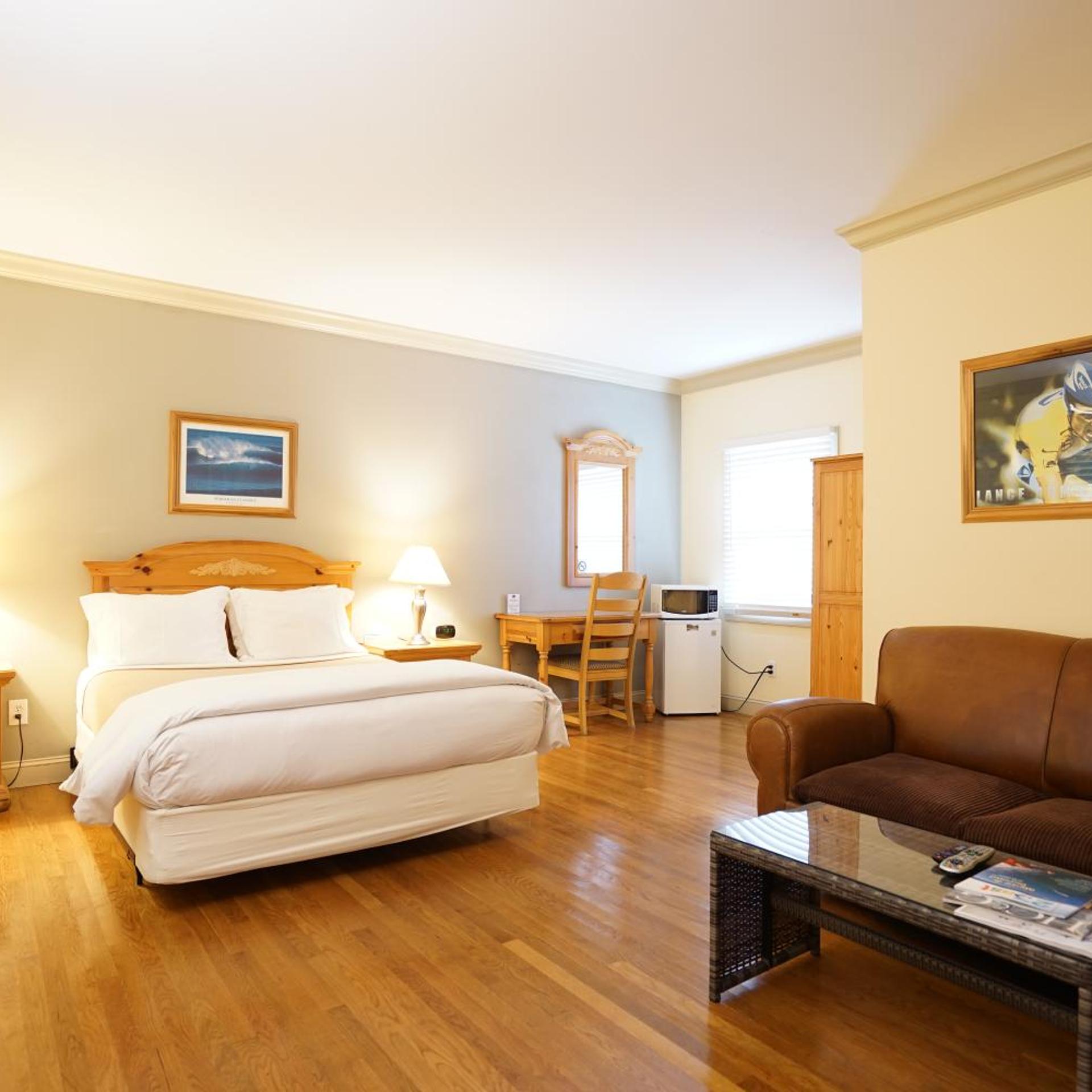 Southampton Long Island Hotel 8/50