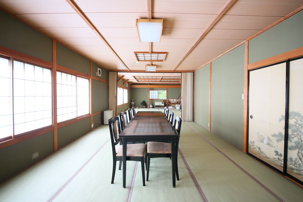 Meiji Onsen Ryokan 16/20