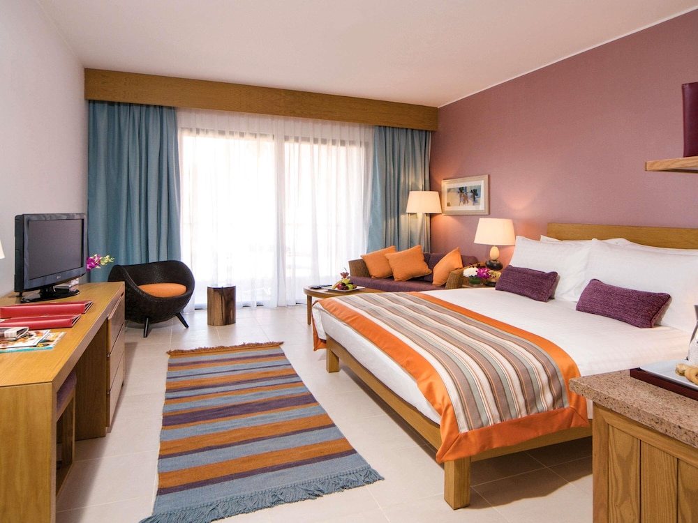 SUPERIOR, KING BED, SEA VIEW