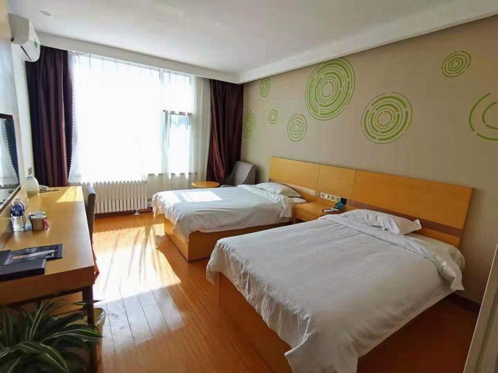 GreenTree Inn Qingdao Jiaozhou Sanlihe Park Express Hotel 18/40