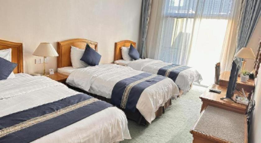 KUNMING HOTEL 13/50