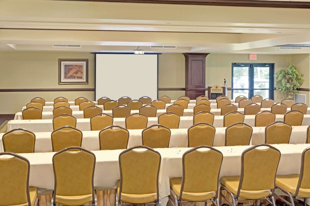Wingate By Wyndham Charleston University Boulevard 15/23