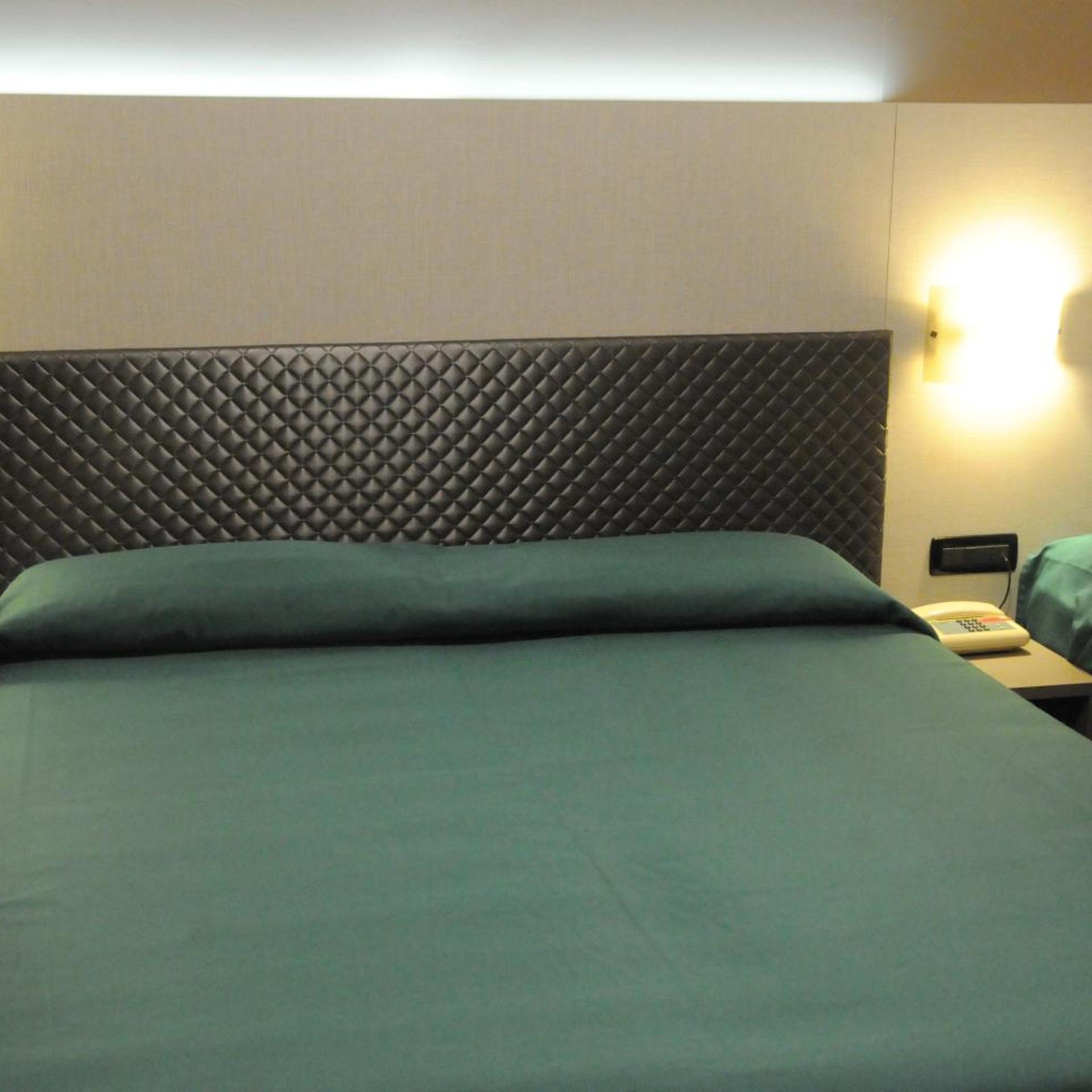 Hotel Villa Camilla 51/56