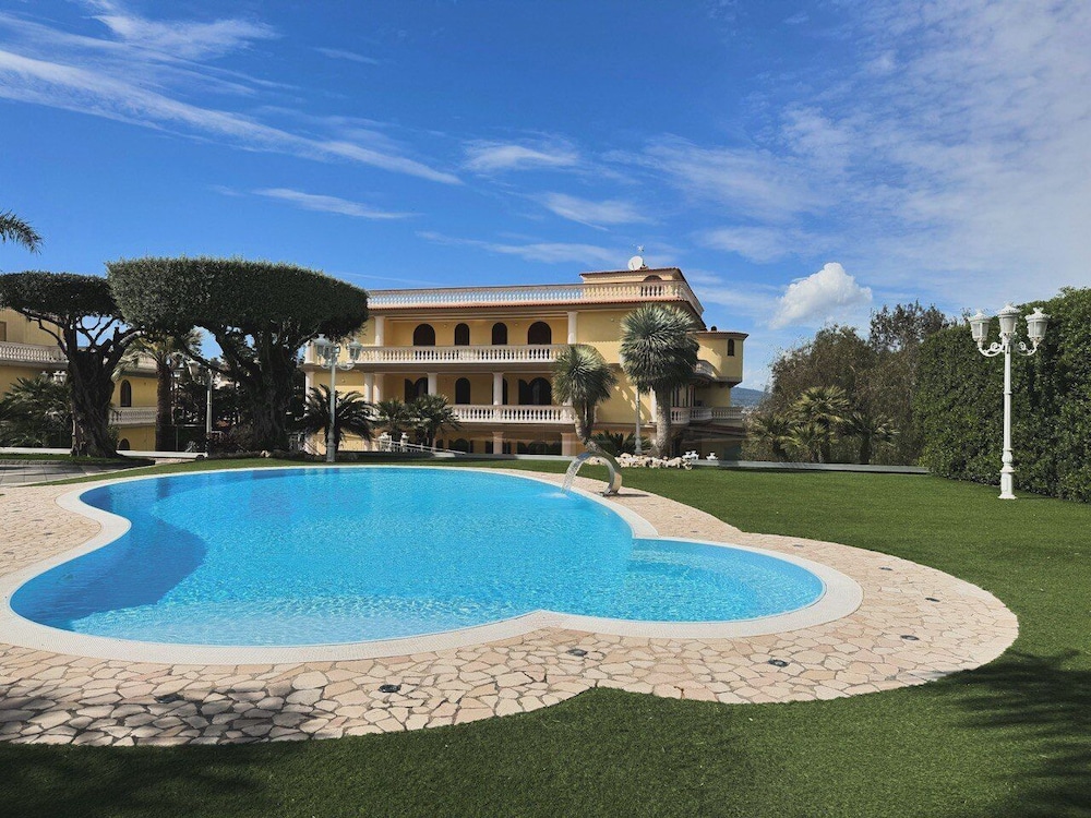 Villa Le Zagare Relais & SPA 45/50