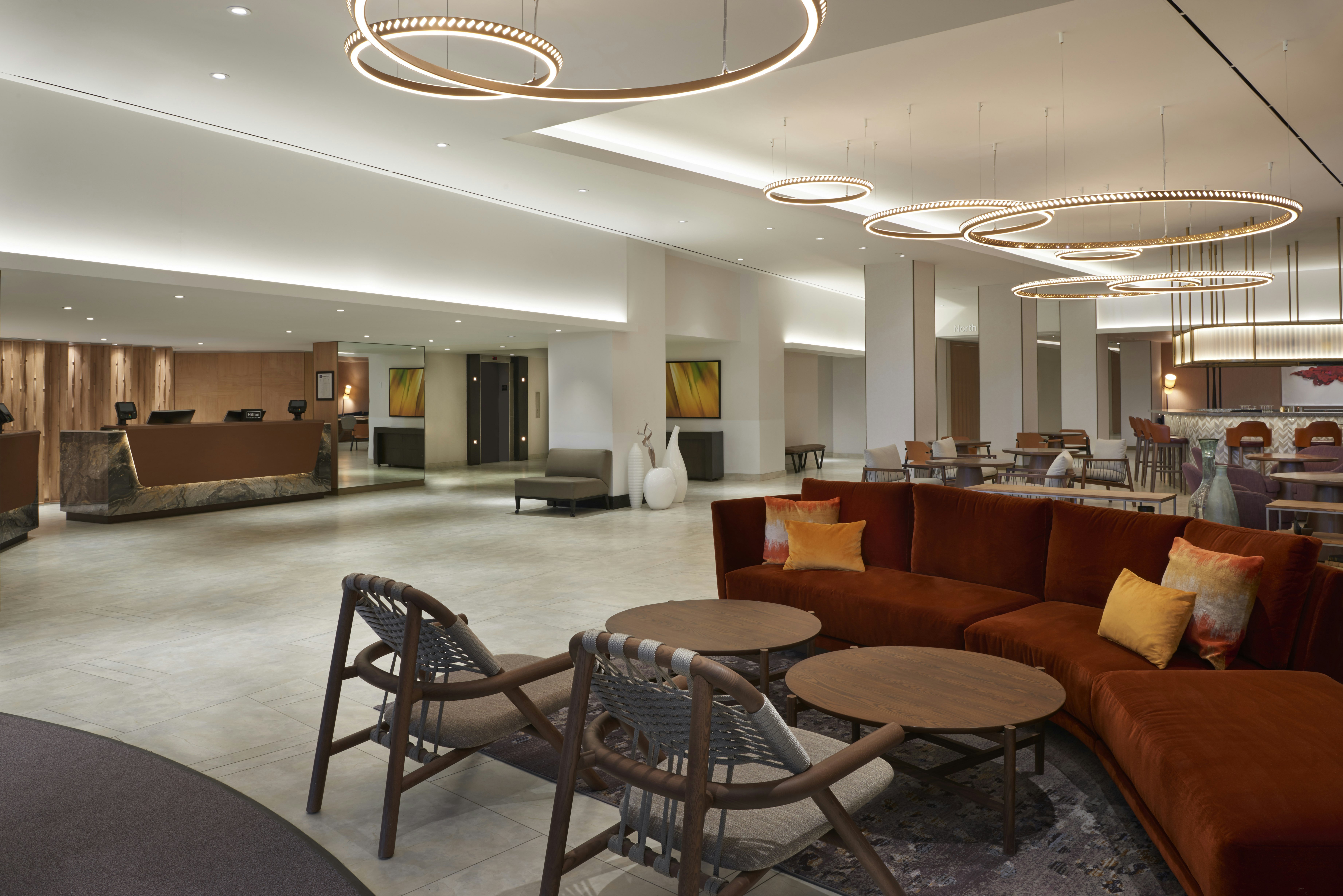 Hilton Toronto Airport Hotel & Suites 36/79
