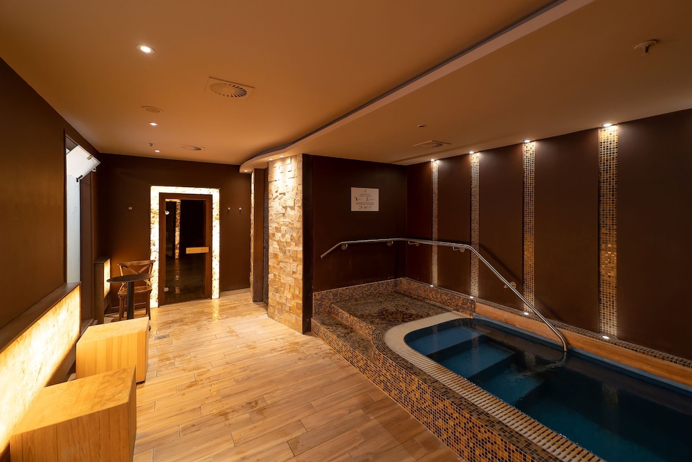 Karos Spa 19/50