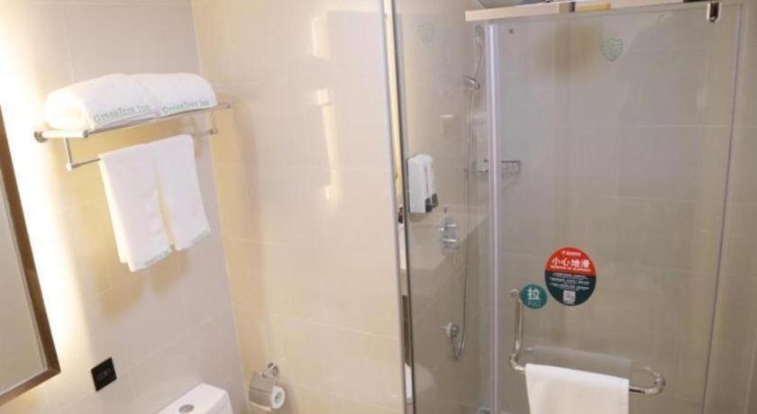 GreenTree Inn Hefei Feidong County High Speed Rail Station Wuyue Plaza Express Hotel 49/50