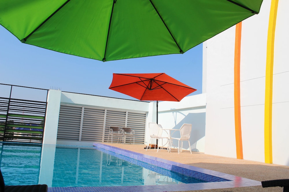 42C The Chic Hotel 28/49