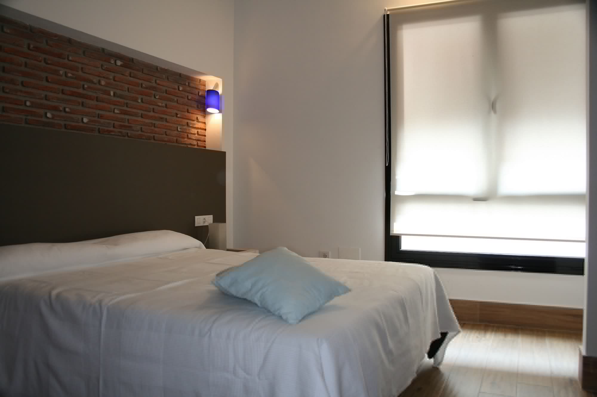 1 BEDROOM, DUPLEX, STANDARD, TERRACE