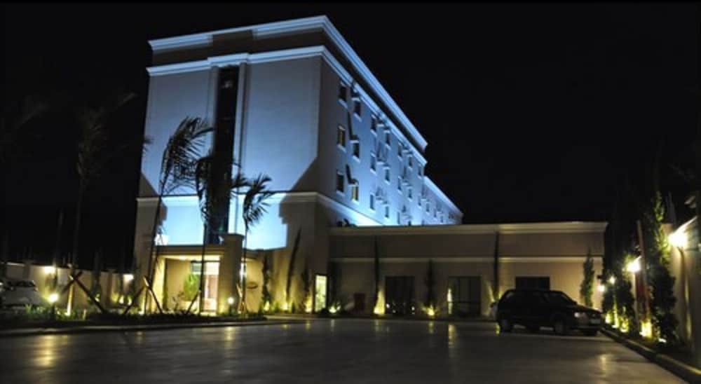 Class Hotel Pouso Alegre 2/50