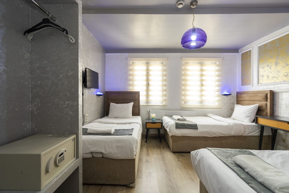Taksim Alya Suites 11/37