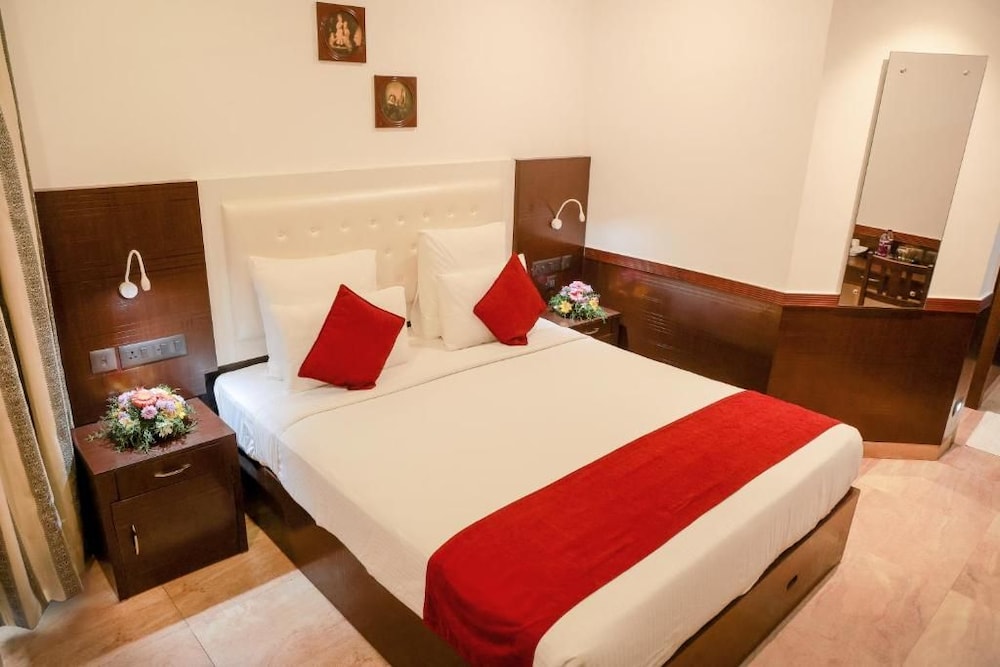 Hotel Bluewaters Cherai 10/46