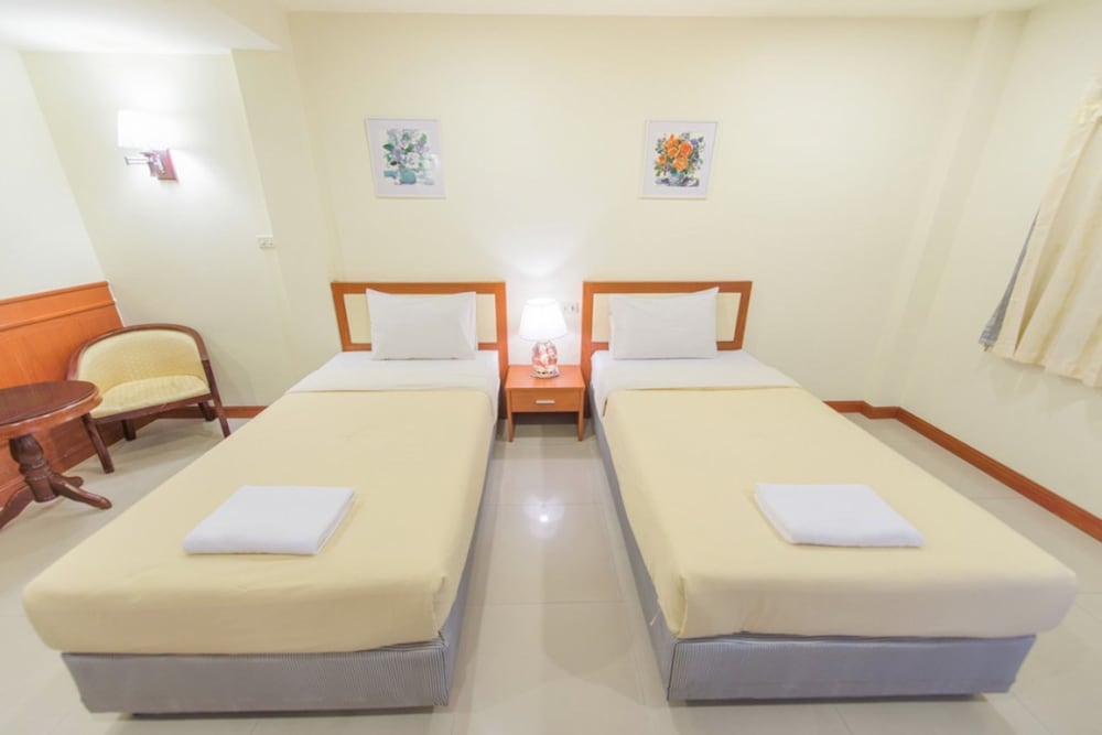 Nuntiya Terrace 38/49