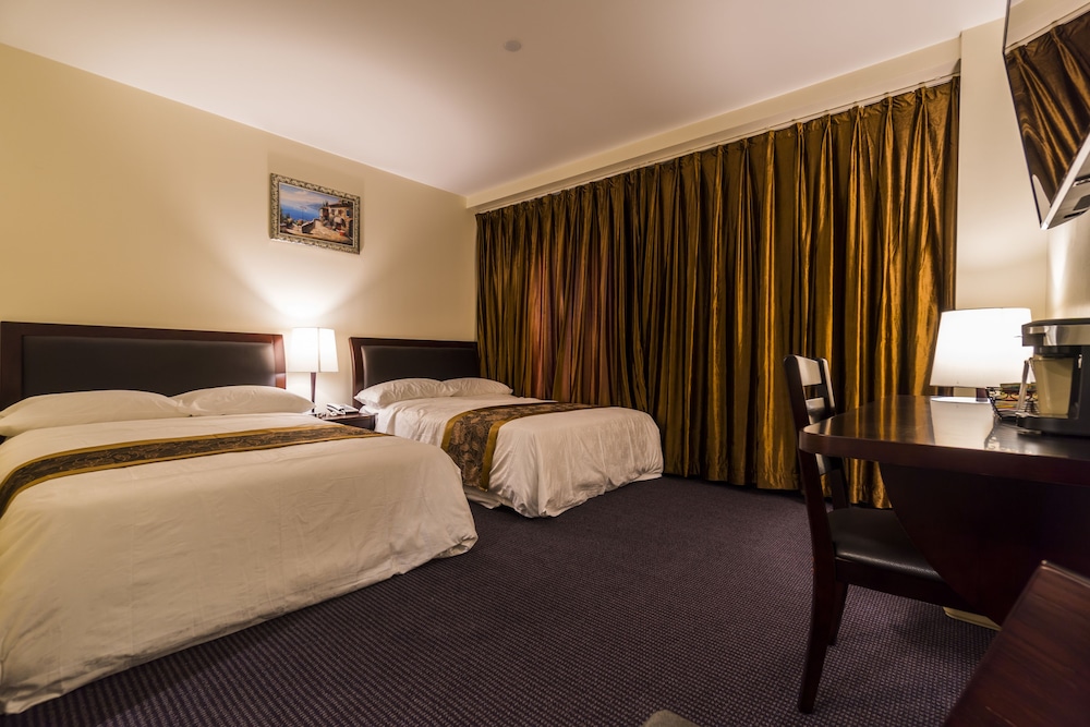 John Hotel 16/41