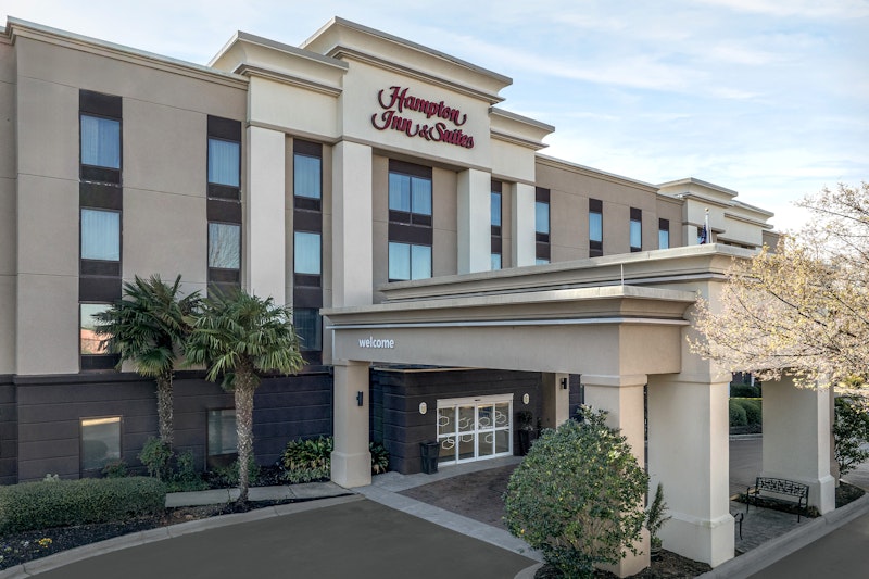 Hampton Inn & Suites Clinton - I-26 3/38