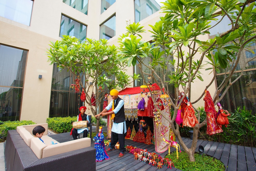Courtyard By Marriott Agra 65/72