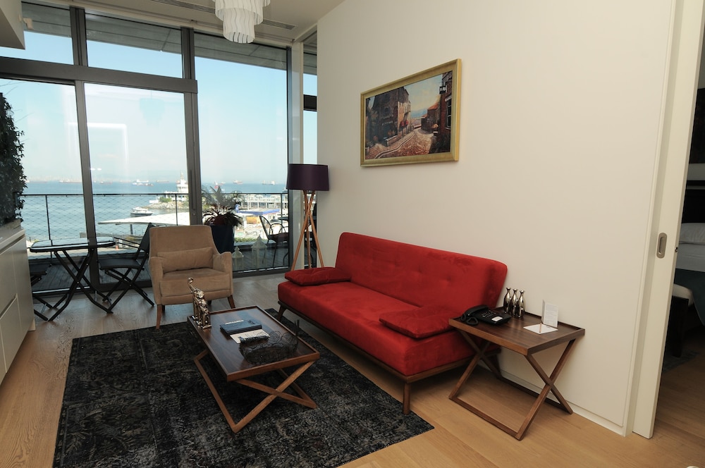 Atakoy Marina Park Residences 30/43