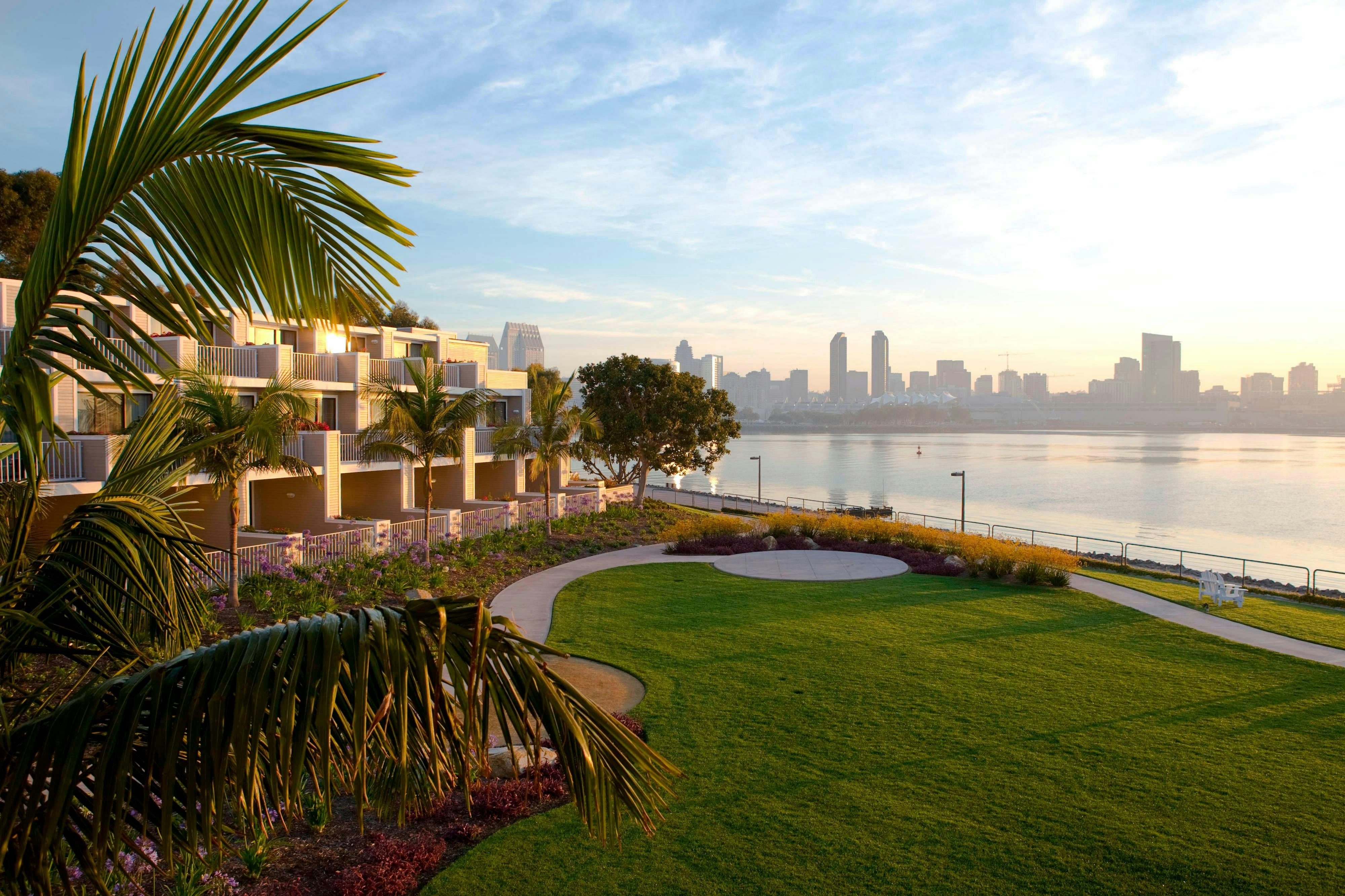 Marriott Coronado Island Resort Spa 34/36