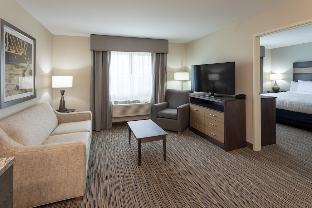 GrandStay Hotel & Suites Rock Valley 12/32