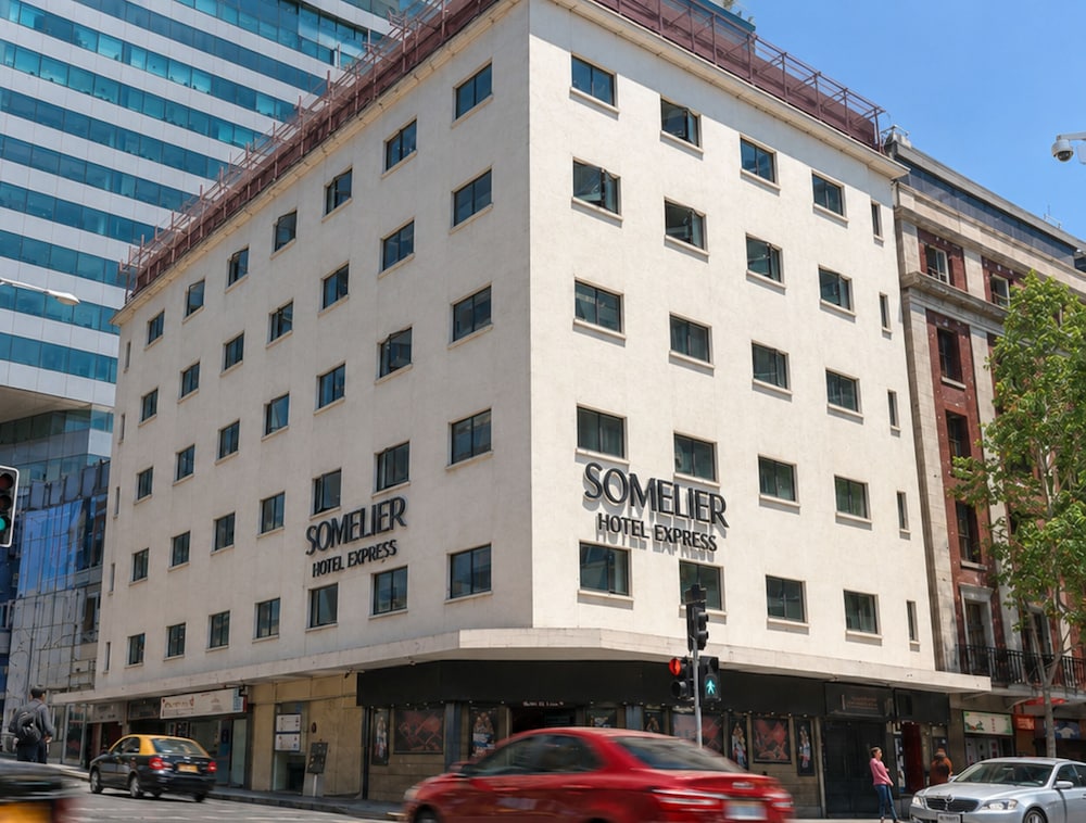 Hotel Sommelier Agustinas 6/56