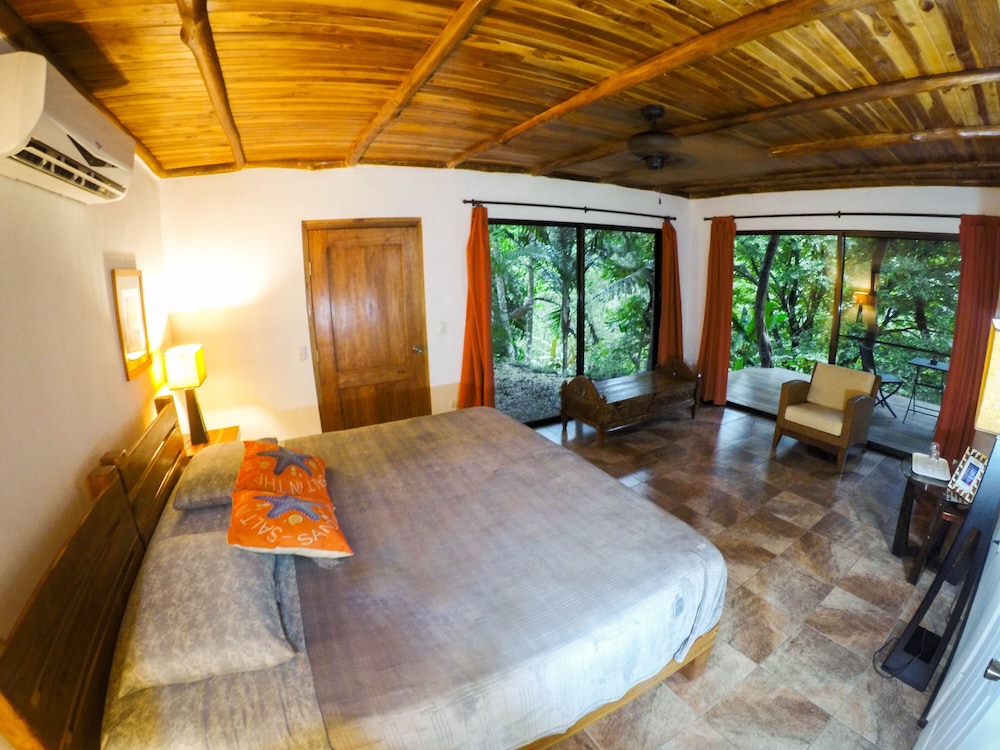 Lodge Margouillat 21/50