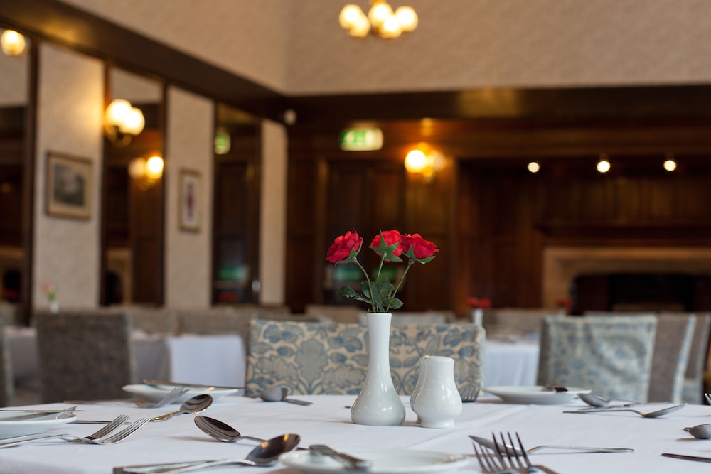 Royal Court Hotel Coventry 12/61