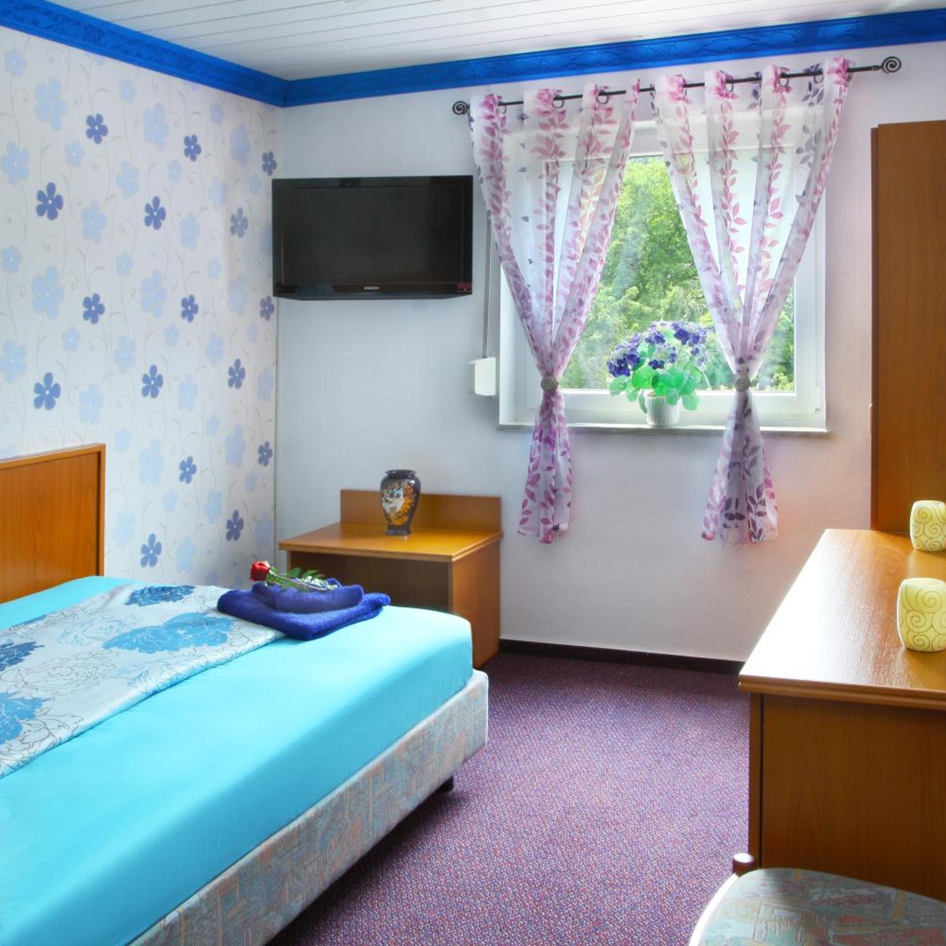 Hotel im Rheintal 21/57