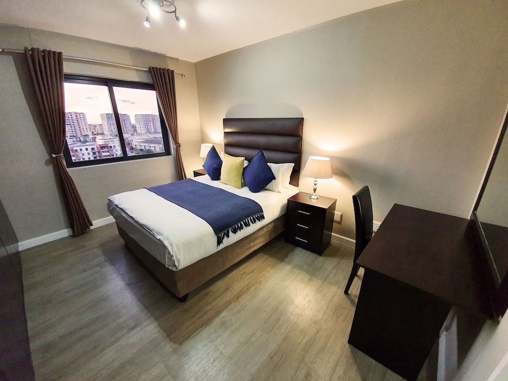 شقة بسرير كوين بإطلالة على الجبل بغرفة نوم واحدة مع أريكة، Knightsbridge Luxury Apartment 2/3