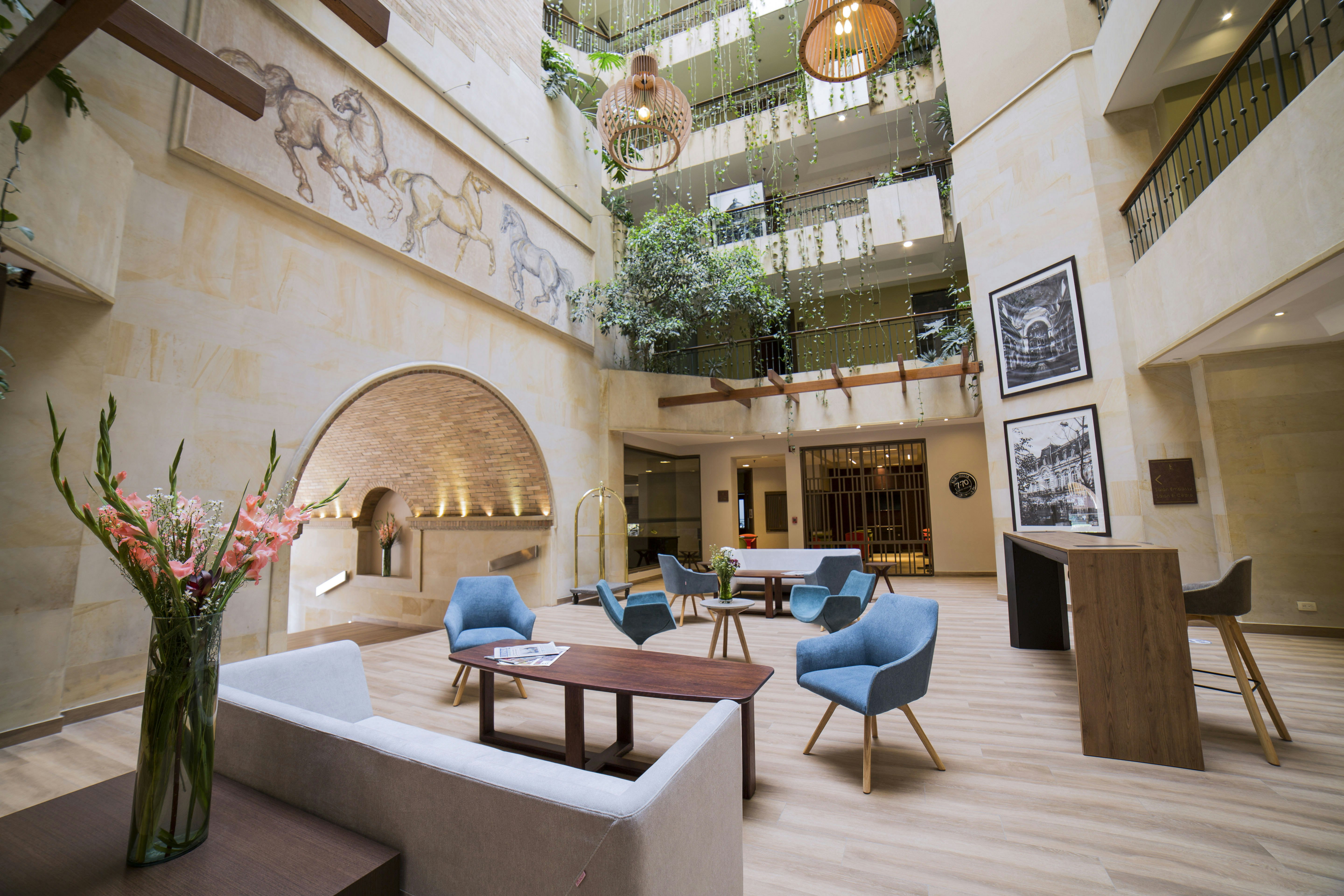 Embassy Suites by Hilton Bogota Rosales 22/50
