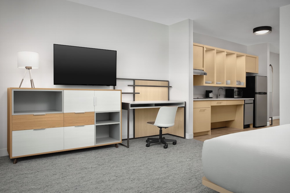 TownePlace Suites by Marriott Jacksonville Mayport 37/50