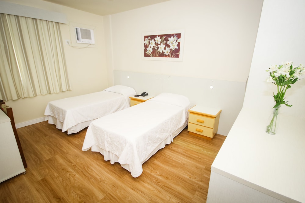 غرفة قياسية بسرير مزدوج أو سريرين منفصلين، Hotel Geranium 5/10